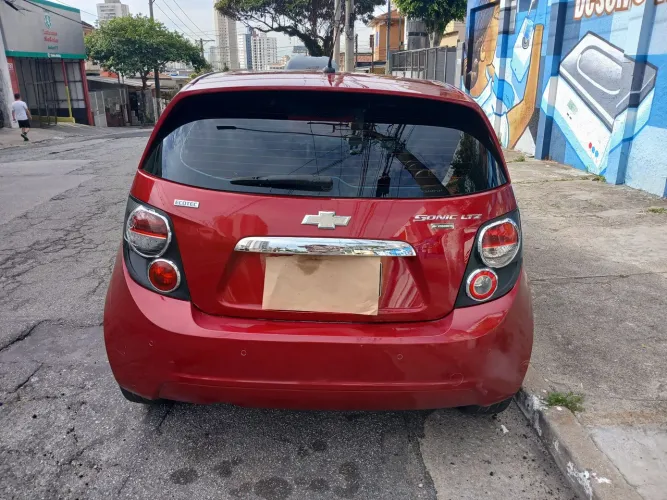 Chevrolet Sonic HB LTZ 1.6 16V Flexpower 5P Mec. 2013
