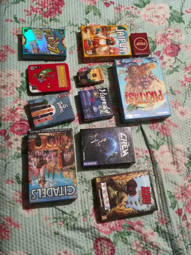 Jogos de tabuleiro a venda!