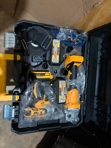 MALETA DE FERRAMENTA DEWALT