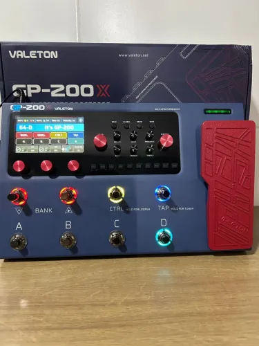 Pedaleira GP200 (SÉRIE ESPECIAL)