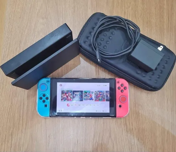 Nintendo Switch em ótimo estado