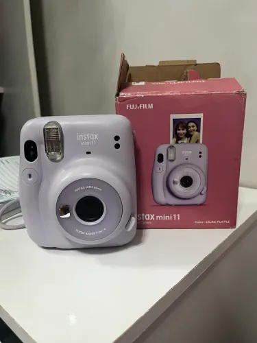 Câmera Instax mini 11 - FUJIFILM