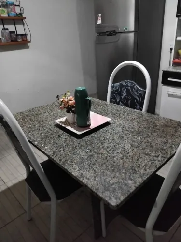 Mesa de granito