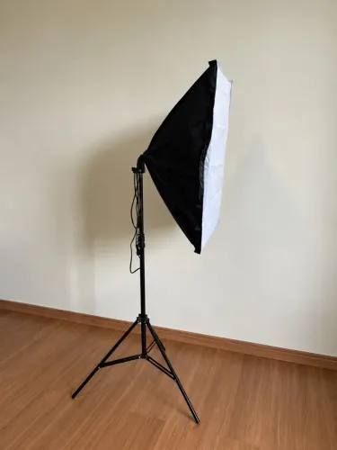 Softbox com tripé para iluminação