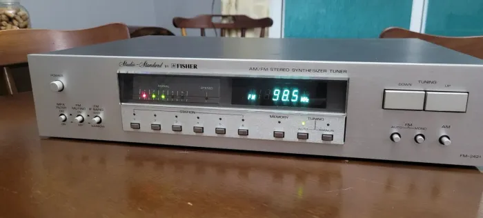 Tuner Fischer  com manual original 