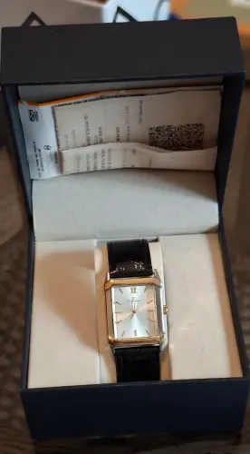 Relógio Champion pulseira de couro novo na caixa