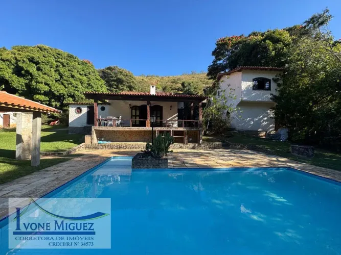 Casa em Barão de Javary - Miguel Pereira
