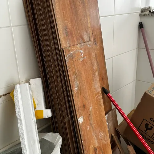 Piso laminado novo 