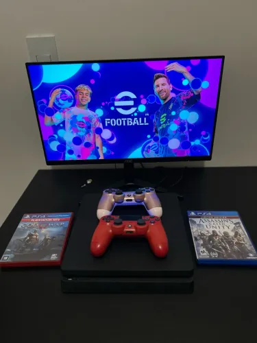 Ps4 Slim + 2 Controles