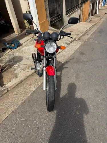 Fan 125 com partida 