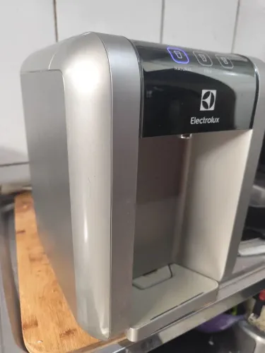 Bebedouro Electrolux 