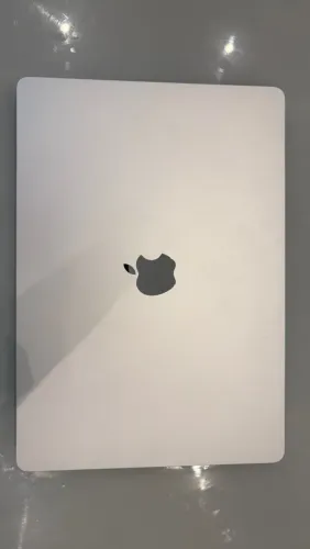 MacBook Air M5 15" | 16GB | 512GB | Cor Silver