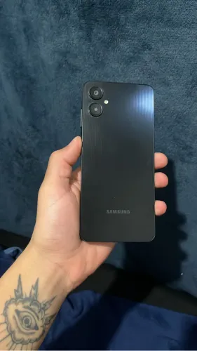 Samsung A06 