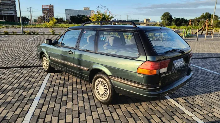 Ford Royale Ghia 2.0/2.0i 2P E 4P 1995