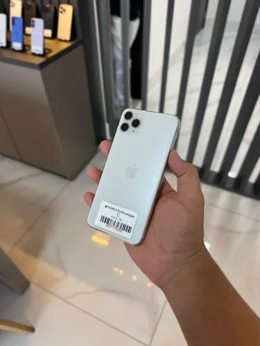 IPHONE 11 PRO MAX 64 GIGAS