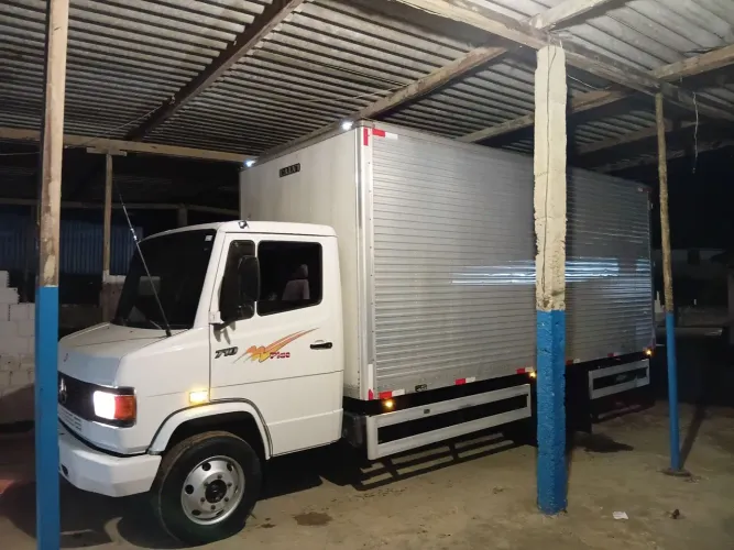 Agregamento ou fretes caminhão 3/4 bau carga seca