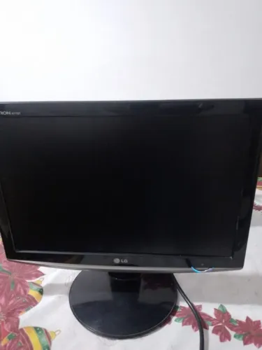 Monitor LG 17