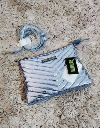 Bolsa Santa Lolla azul metalizada nova