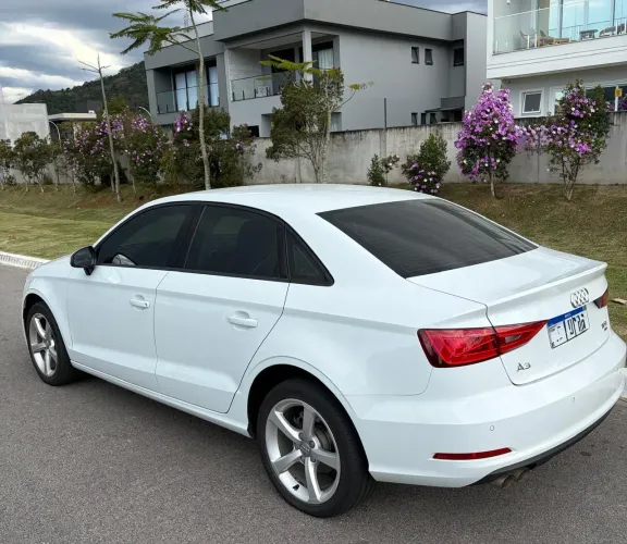 Audi A3 Sedan 1.4 TFSI Flex Tiptronic 4P 2016