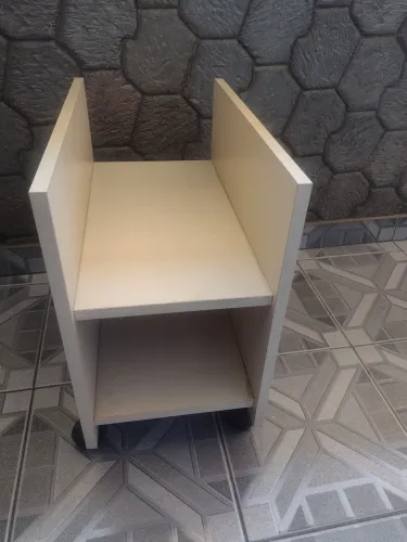 Suporte carrinho CPU computador