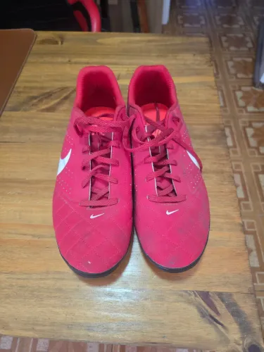 Tênis Nike futsal - Num. 42