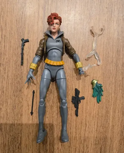 VIUVA MARVEL LEGENDS E ACTIONS