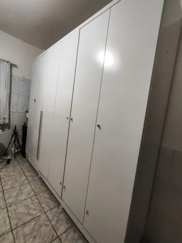 Guarda roupa casal 6 portas