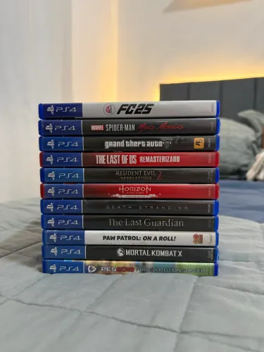 LOTE 11 JOGOS PS4 IMPECÁVEIS