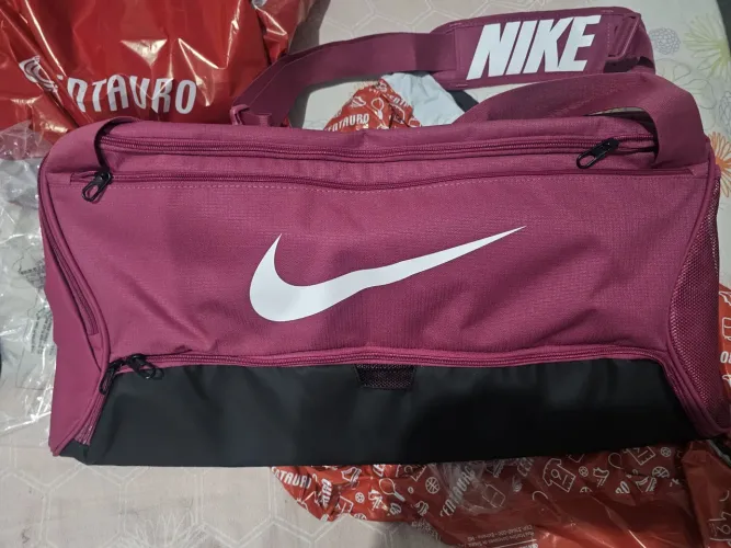 Bolsa Nike 60L Vinho Nunca Usada