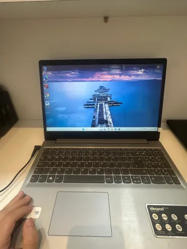 Notebook Lenovo core i3