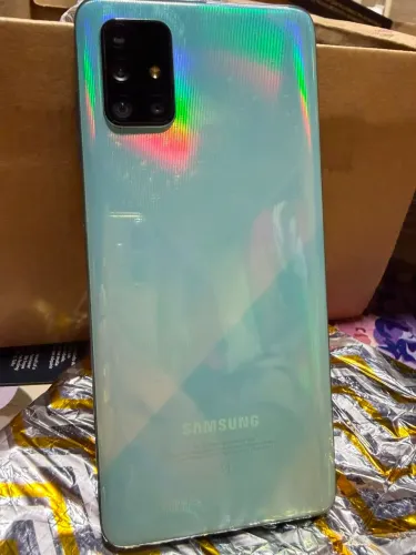 SAMSUNG GALAXY A71