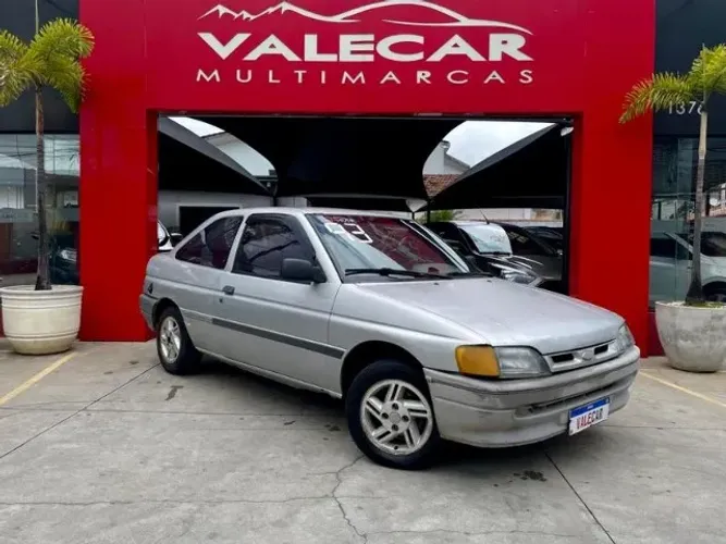 Ford Escort GL 1.8i / 1.8 (álcool) 1993