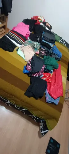 Roupas usadas para brechó 