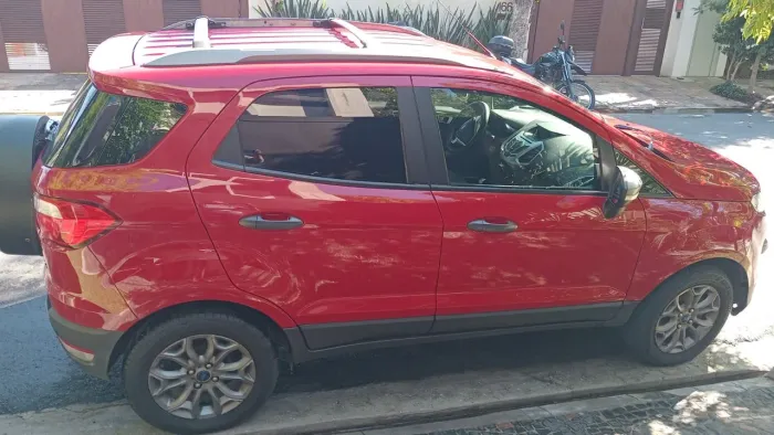 Ford Ecosport Freestyle 2.0 16V Flex 5P 2013