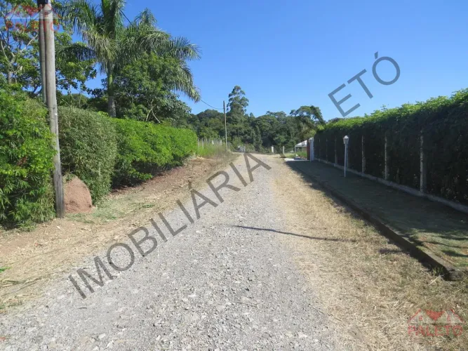 Terreno 1500 m² a venda na cidade de Porangaba, Loteamento Primavera