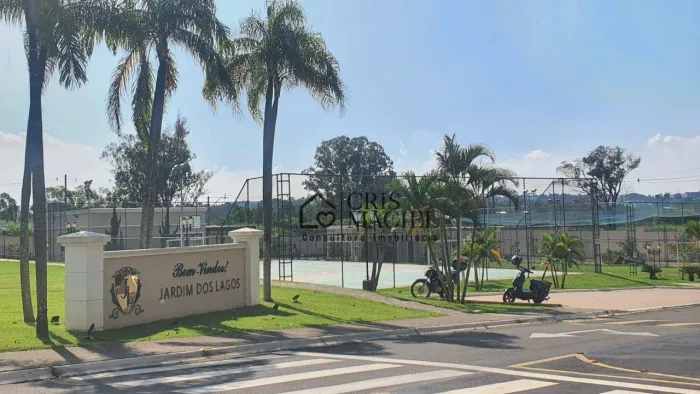 Terreno à venda no Condomínio Jardim dos Lagos em Indaiatuba/SP.