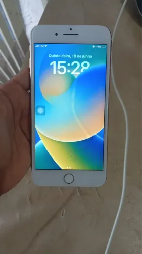 iPhone 8 Plus