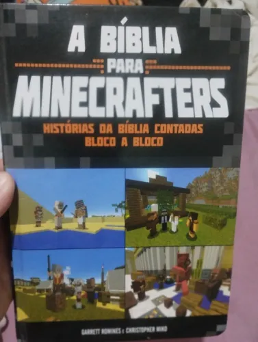 Livro Bíblia ilustrada MINECRAFT