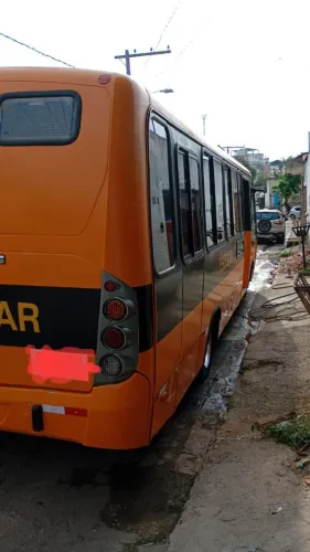 Vendo microônibus 