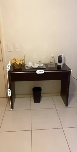 Mesa revestida