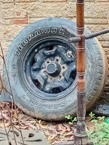 Vendo Pneu D-20
