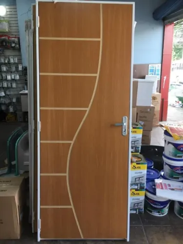 porta completa vai montada