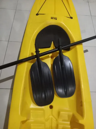 Caiaque em estado excelente pra você realizar os melhores passeios