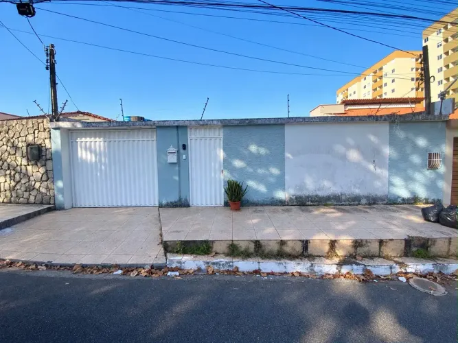 linda casa na Serraria , melhor custo benefício da região