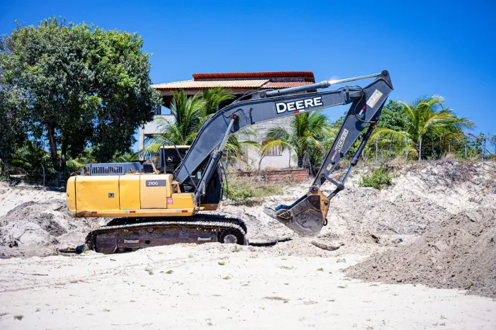 Escavadeira Hidráulica 210g jonh deere