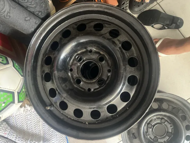 Vendo aro 14 bolinha 4x100