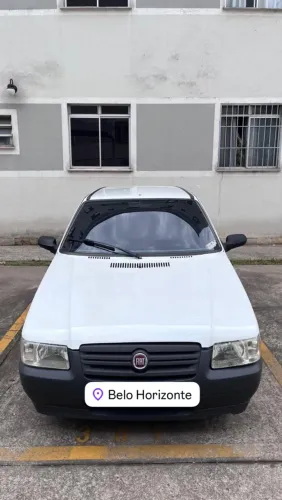Fiat Uno Mille Celeb. WAY Econ. 1.0 F.flex 4P 2010