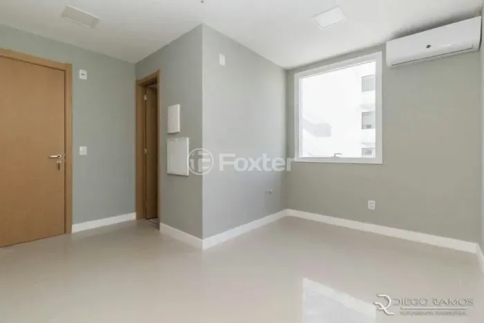 Sala / Conjunto Comercial à venda Rua Gomes Jardim, Santana - Porto Alegre