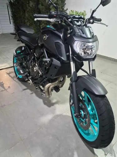 MT07 linda, oportunidade única!