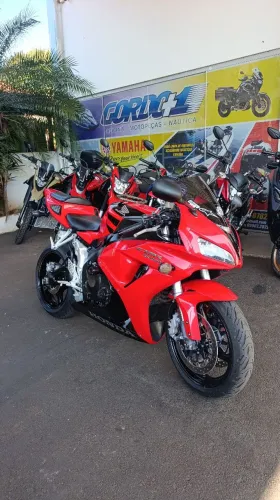CBR 1000RR FIREBLADE 